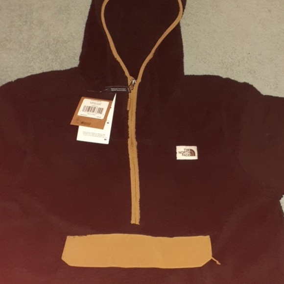 North Face Hoodie - Picture 1 of 2